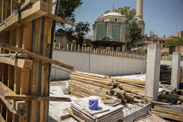 Kütahya Çamlıbahçe Parkı incelendi