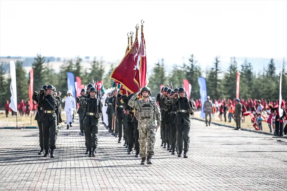 Kütahya’da Büyük Zafer coşkuyla kutlandı