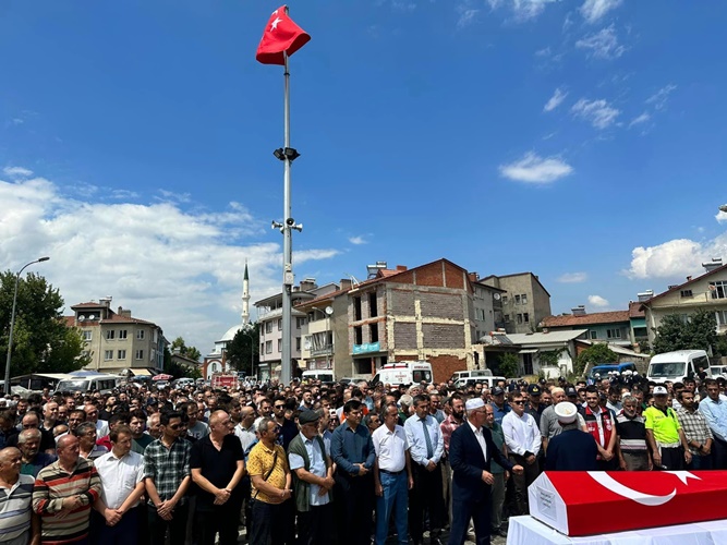 Kütahyalı polis memuru genç yaşta yaşamını yitirdi