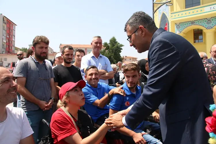 Vali Ali Çelik Kütahya'ya veda etti