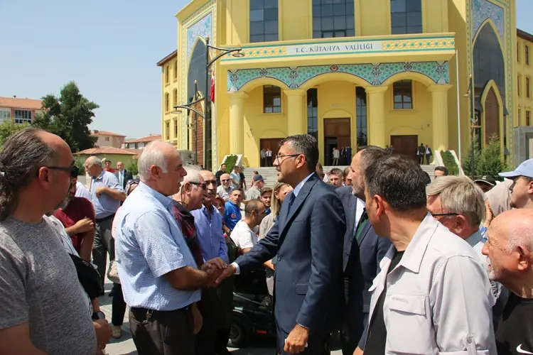 Vali Ali Çelik Kütahya'ya veda etti