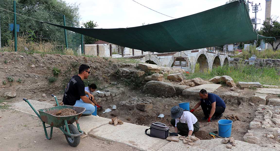 Kütahya Aizanoi'deki kazılarda büyük keşifler bekleniyor