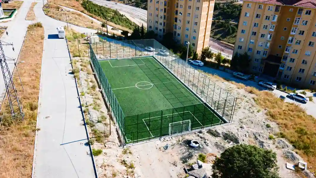 Emet’te şehir stadı ve spor sahalarında sona yaklaşıldı