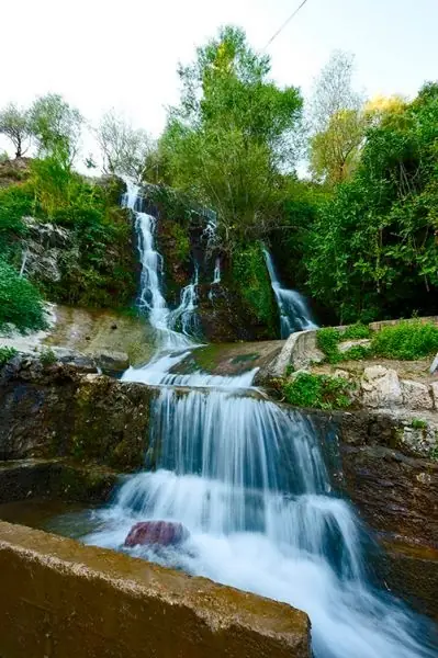 HOMA GÜMÜŞ SU ŞELALESİ