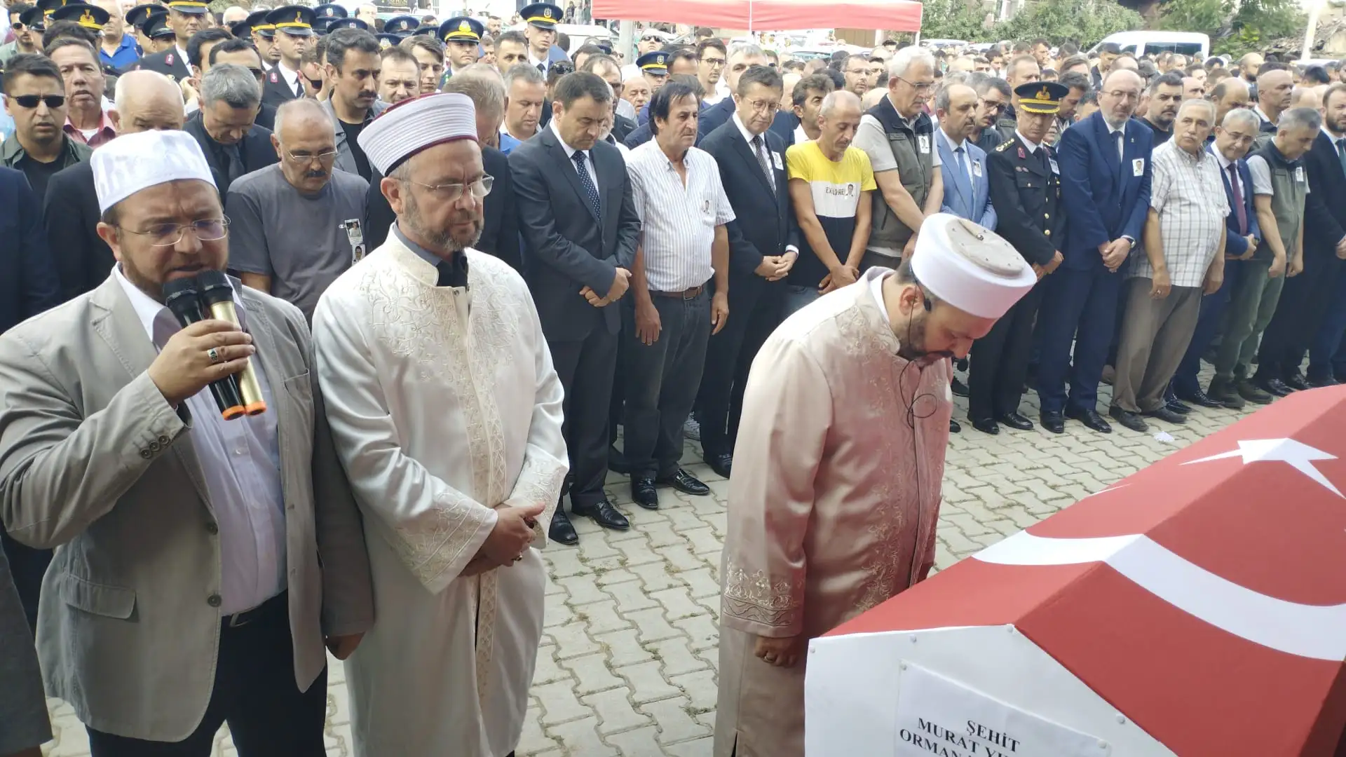 Kütahya’daki orman yangınında şehit olan Yıldırım defnedildi