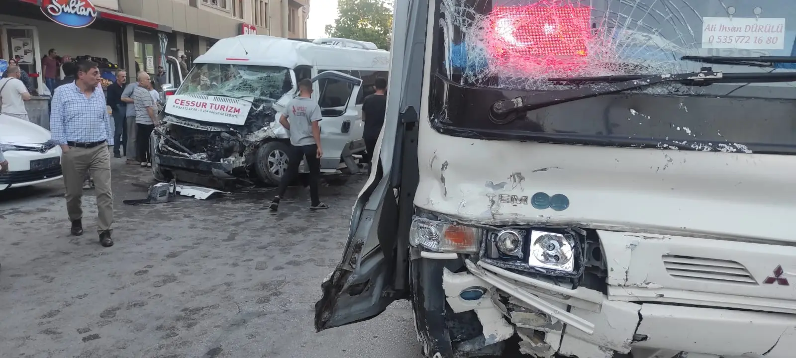 Kütahya’da zincirleme trafik kazası