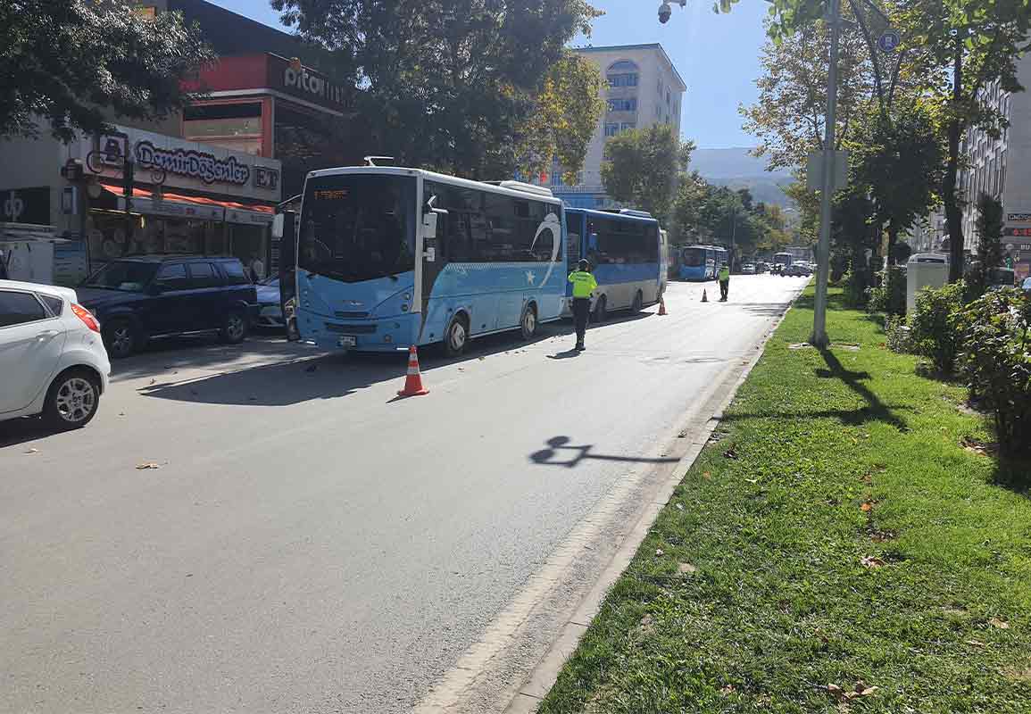 Kütahya’da trafik denetimleri devam ediyor 