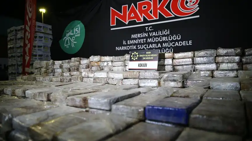 Mersinde 610 kilogram kokain ele geçirildi