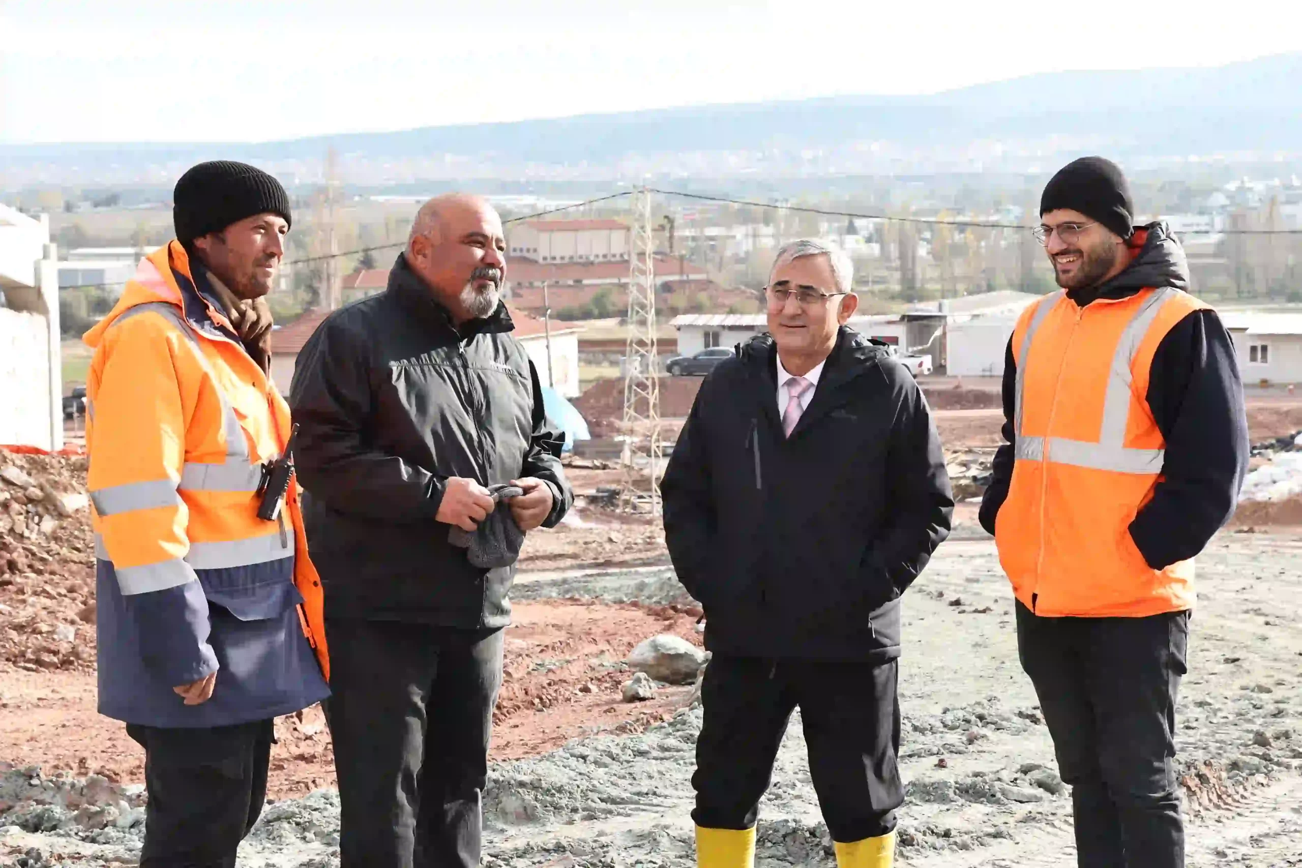 Kütahya’da sanayi sitesi çalışmaları sürüyor 