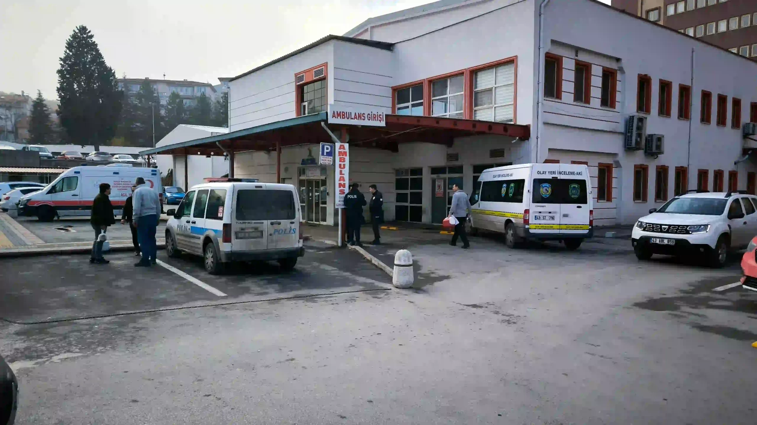 Kütahya’da emekli polisin rehin aldığı iki sağlıkçı kurtarıldı 