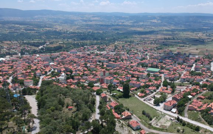 Osmanlı’nın kurulduğu doğası ve tarihi ile öne çıkan Kütahya ilçesi: Domaniç