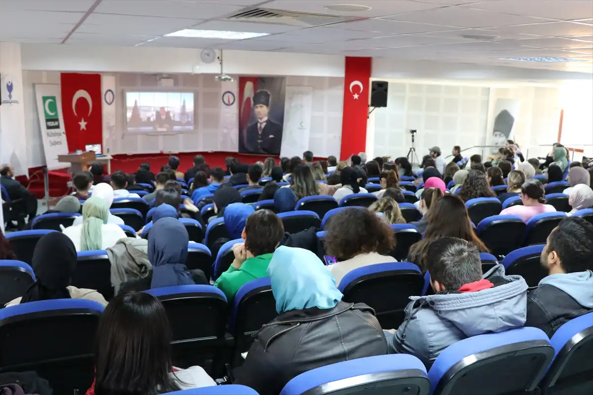 Kütahya’da 50 bin öğrenciye aynı anda eğitim verildi 