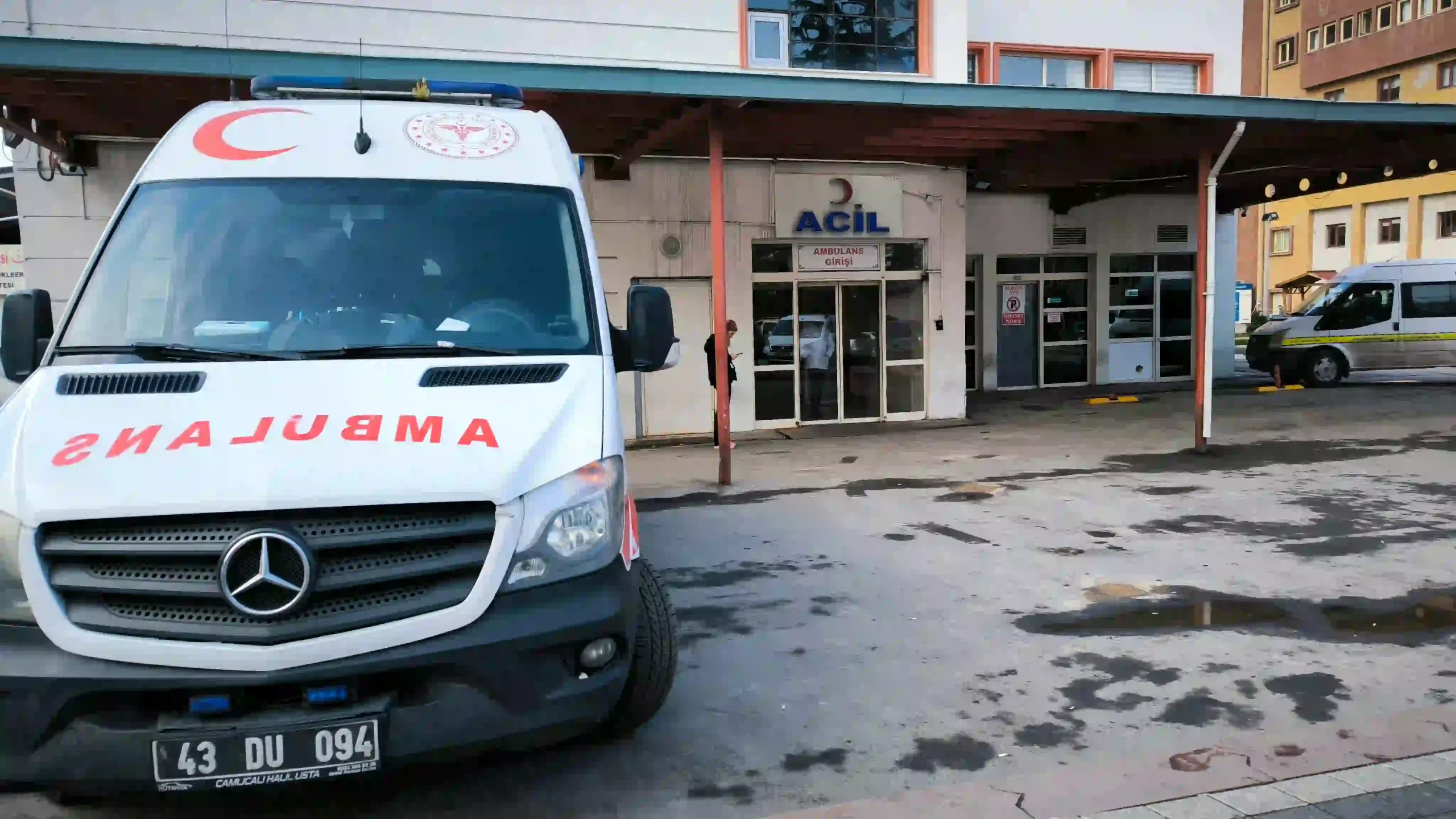 Kütahya’da emekli polisin rehin aldığı iki sağlıkçı kurtarıldı 