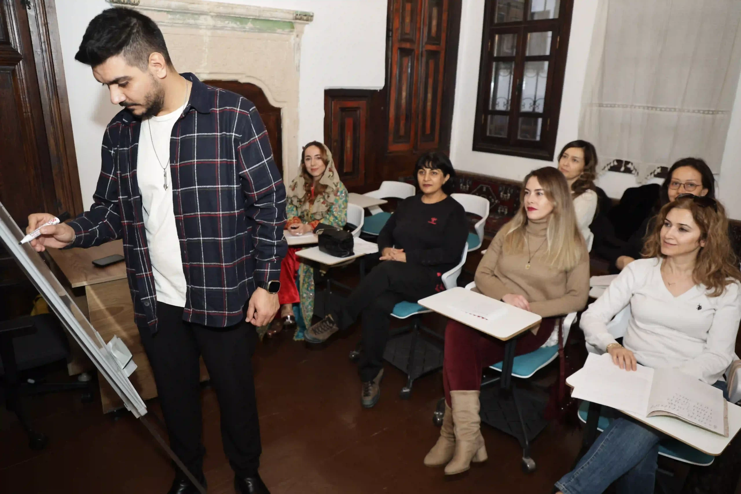 Kütahya’da Kültür Sanat Akademisi kapılarını açtı 