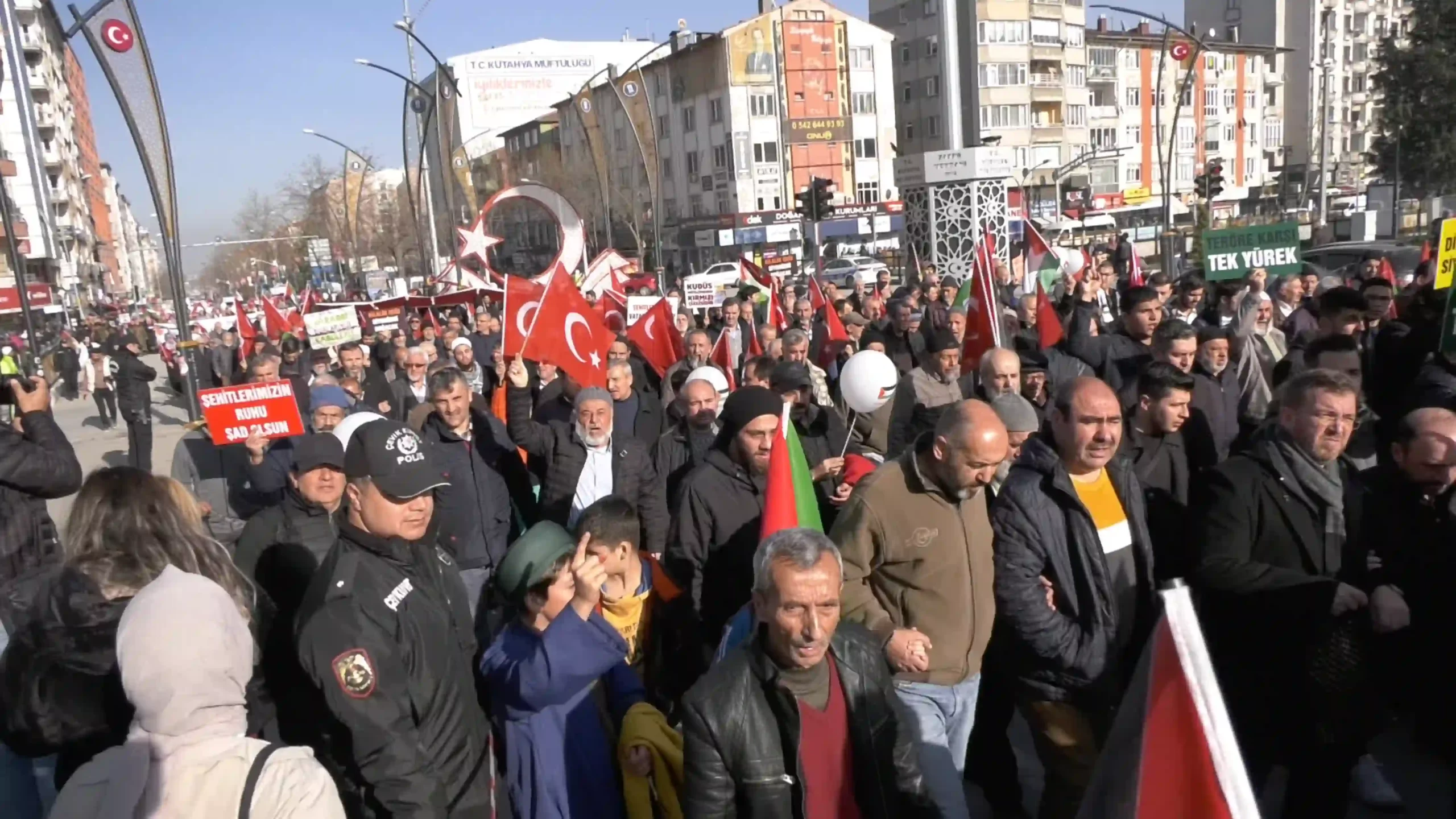 Kütahya Büyük Vicdan yürüyüşünde buluştu 