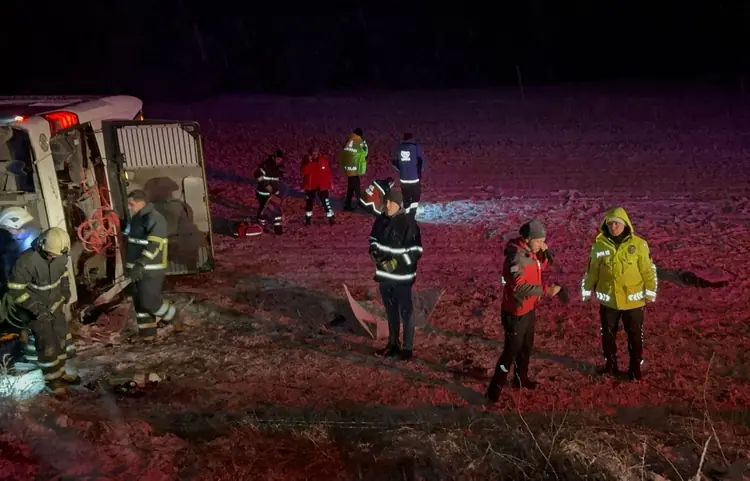 Kastamonu'da yolcu otobüsü kazası: Ölü ve yaralılar var