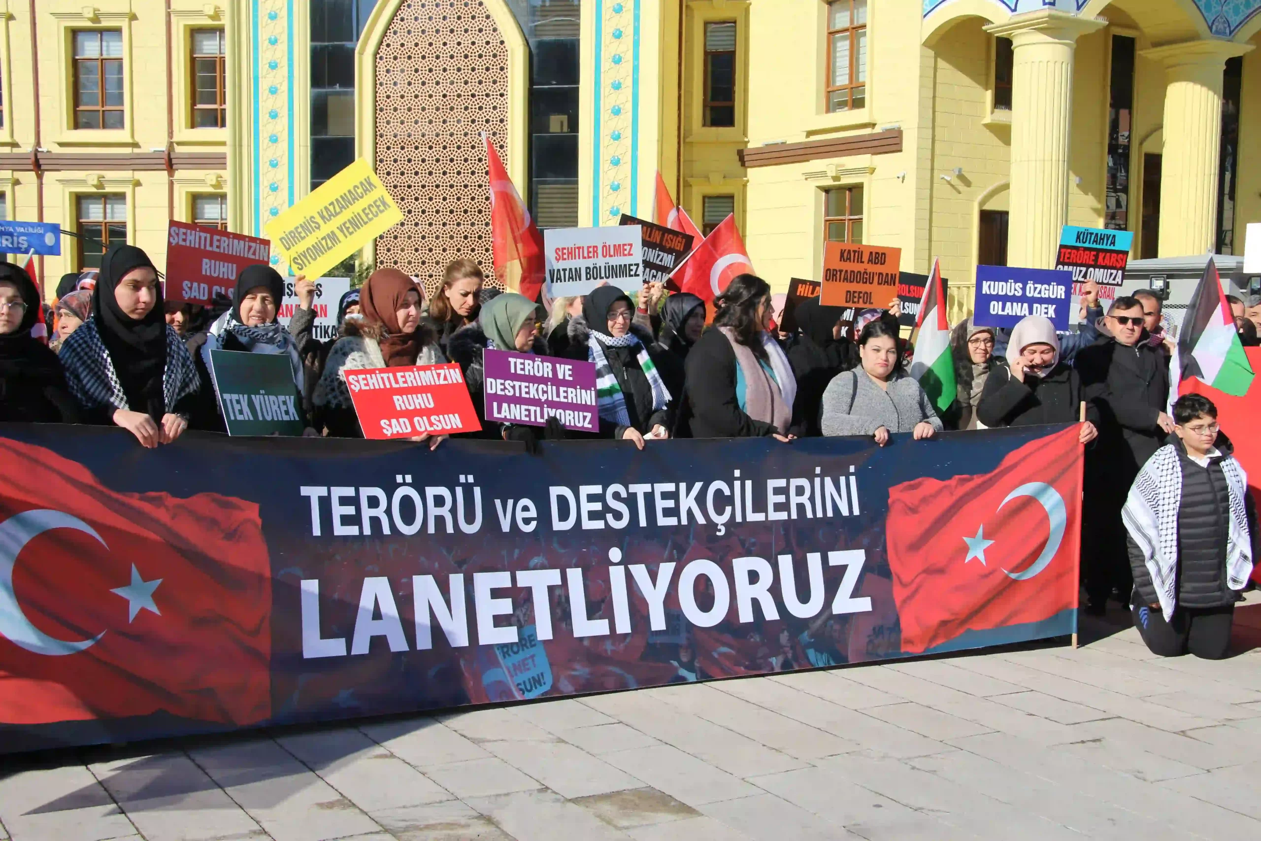 Kütahya’da İsrail ve PKK protesto edildi 