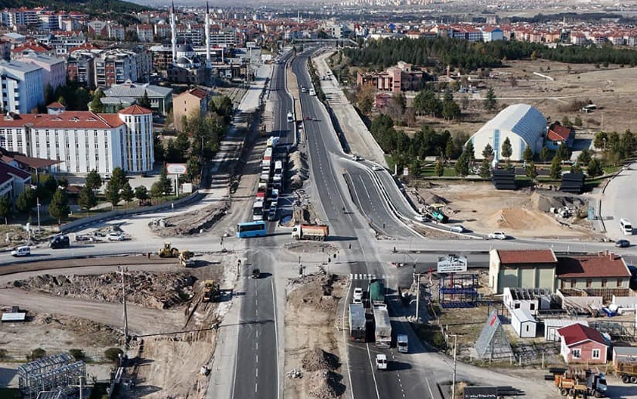 Saraçoğlu: Kütahya’da çevre yolunu sorunu çözülmeli