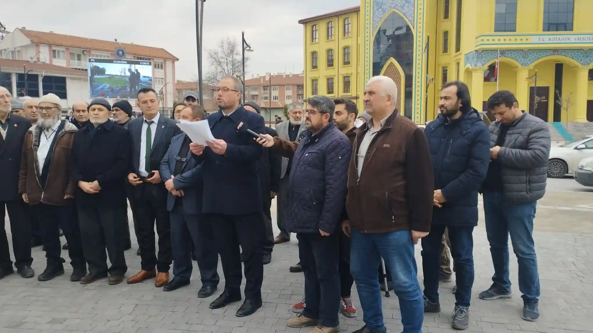 Kütahya’da Saadet Partisi’nden ‘pavyonlar yeniden açılmasın’ çağrısı