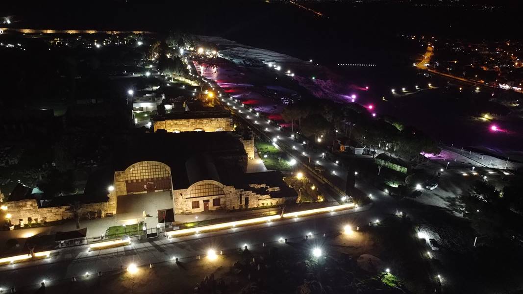 Denizli Hierapolis ören yerinde gece müzeciliğinin tanıtımı yapıldı