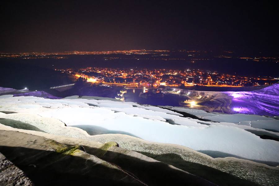 Denizli Hierapolis ören yerinde gece müzeciliğinin tanıtımı yapıldı