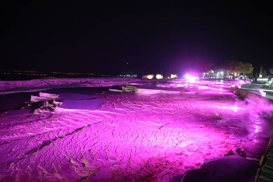 Denizli Hierapolis ören yerinde gece müzeciliğinin tanıtımı yapıldı