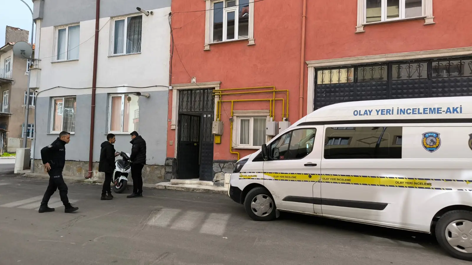 Kütahya'da eşi tarafından bıçaklanan hamile kadın öldü