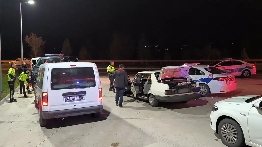 Kütahya'da drift attıktan sonra kaçan sürücü yakalandı