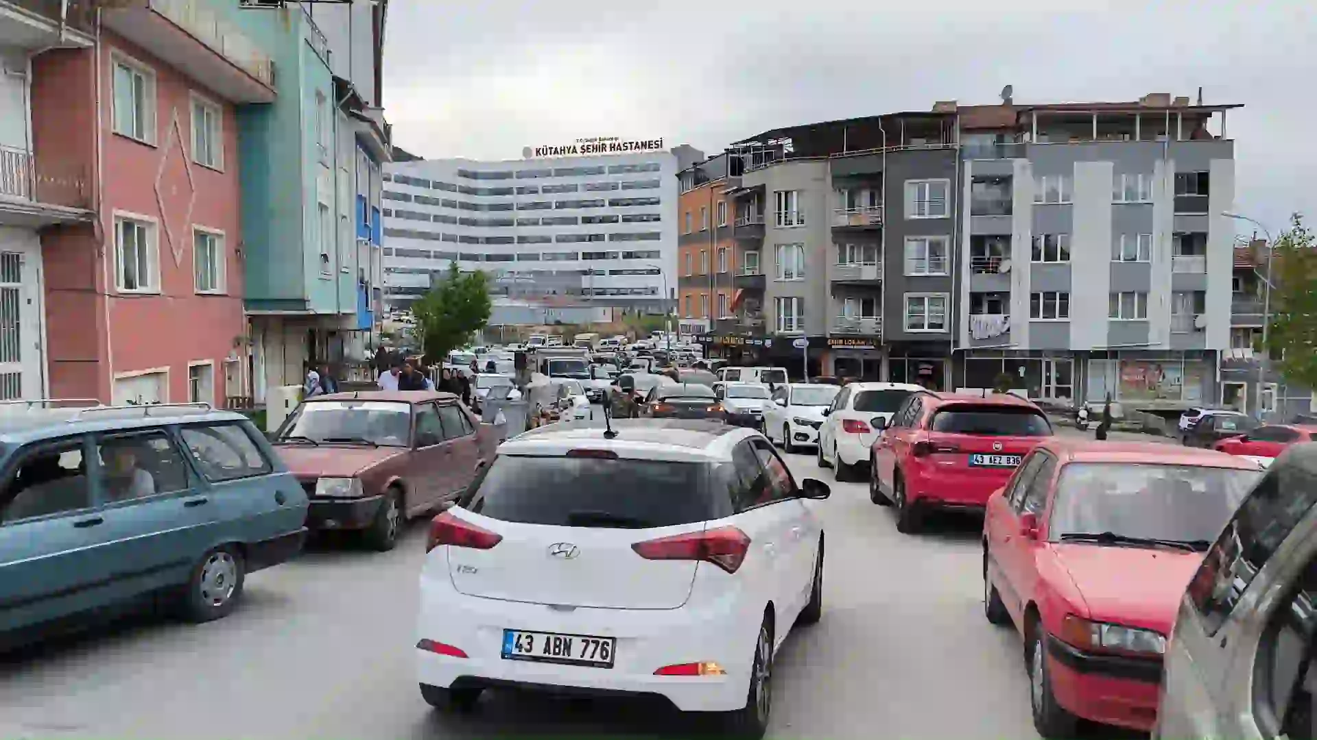 Kütahya Şehir Hastanesi’ne giderken bu kavşağa dikkat!