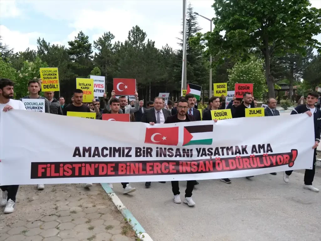 ksbü yürüyüş