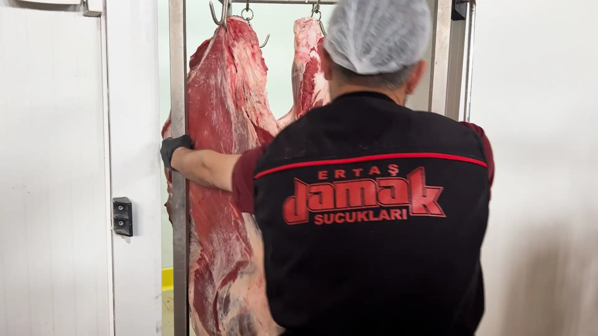 Sucuk doldururken dikkat, Kütahya’da uzmanı uyardı