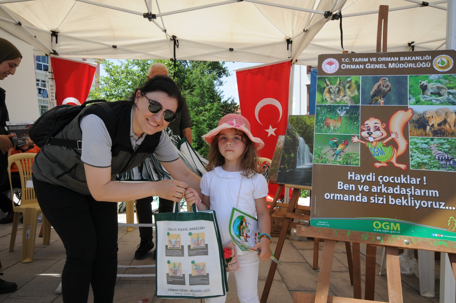 Kütahya’da binlerce fidan dağıtıldı
