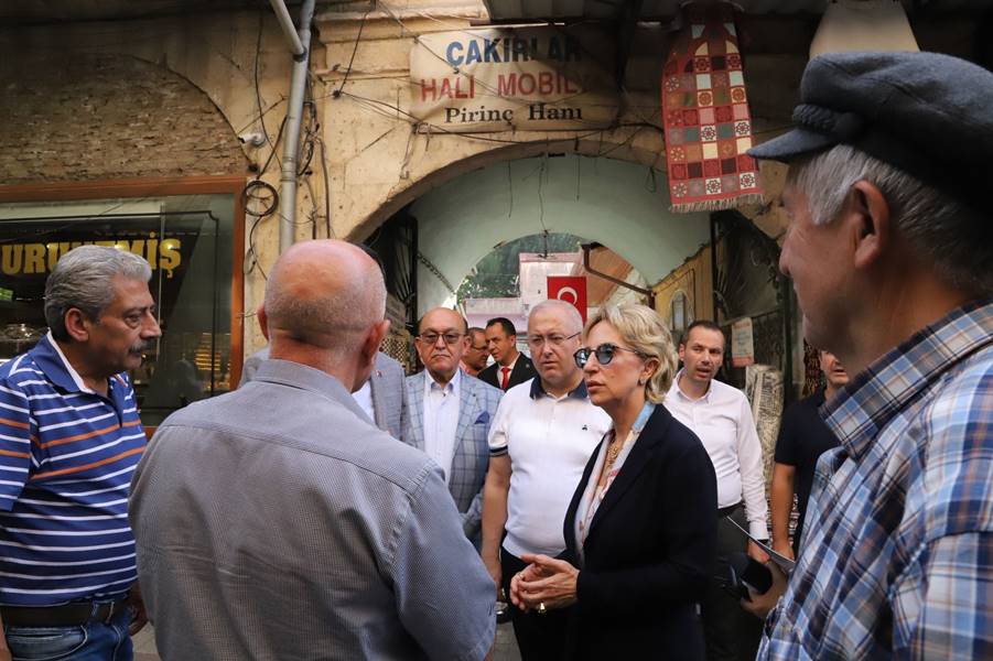 Bedesten ve Pirinç Hanı esnafı taleplerini iletti