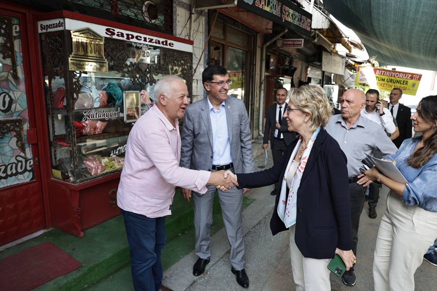 Bedesten ve Pirinç Hanı esnafı taleplerini iletti