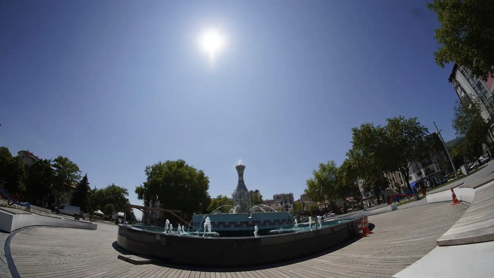 Güneş çarpmasına dikkat, Kütahya’da uzmanı uyardı!