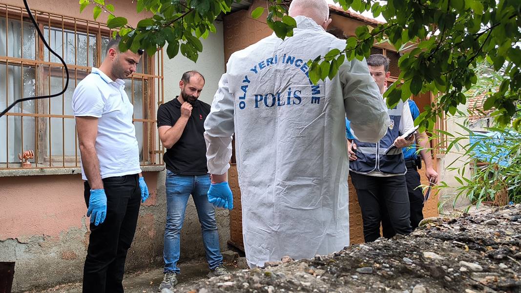 Kütahya'da engelli kızını öldüren baba intihar etti