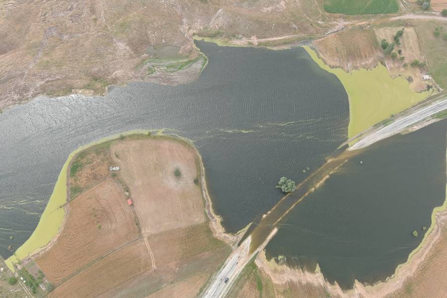 Kütahya’da taşan göl nedeniyle kapanan yol açılacak