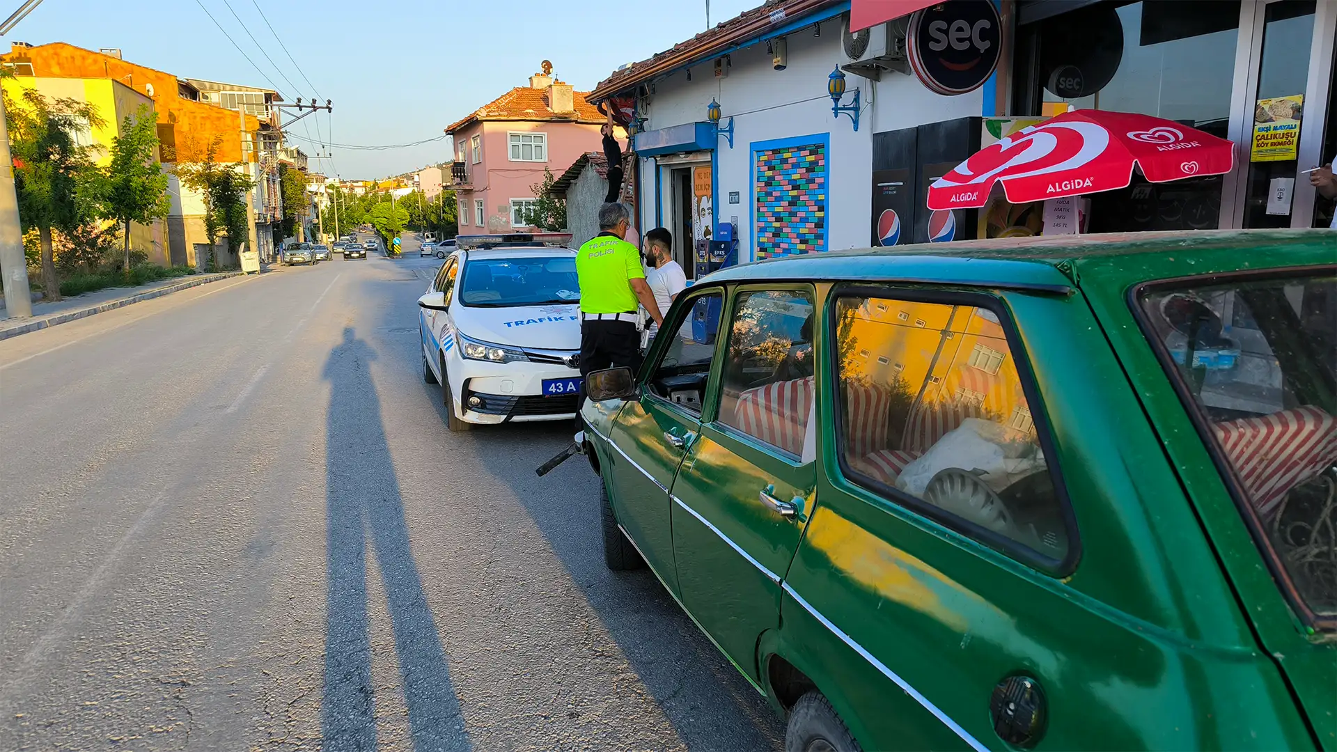 Kütahya'da alkollü sürücü kaçamadan yakalandı