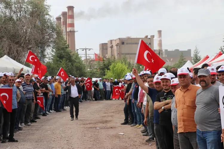 Kütahya'da termik santralde iş bırakma eylemi