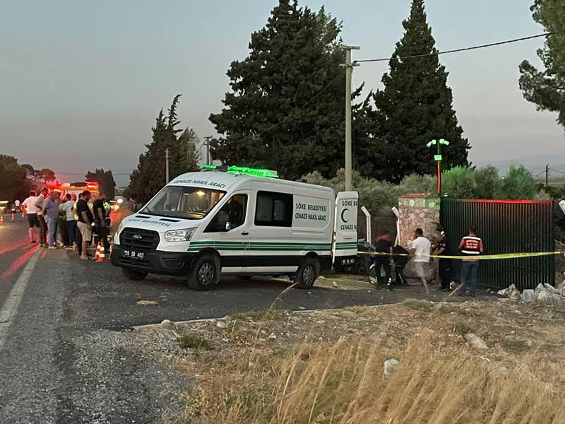 Aydın'da bahçe duvarına çarpan aracın sürücüsü hayatını kaybetti