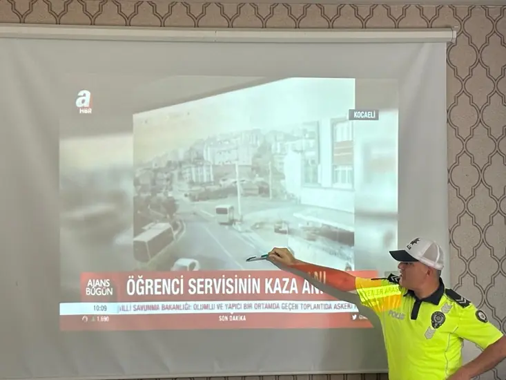 Kütahya’da okul servis şoförleri bilgilendirildi