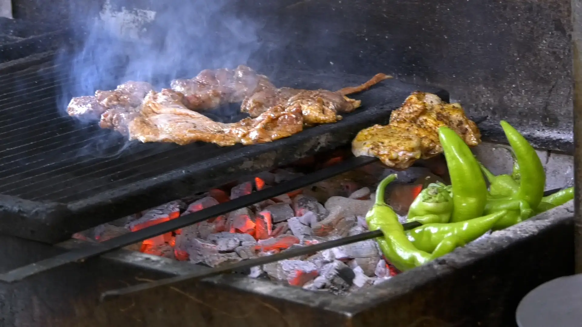 Kütahya’da özel soslu ızgara tavuk vazgeçilmezler arasında