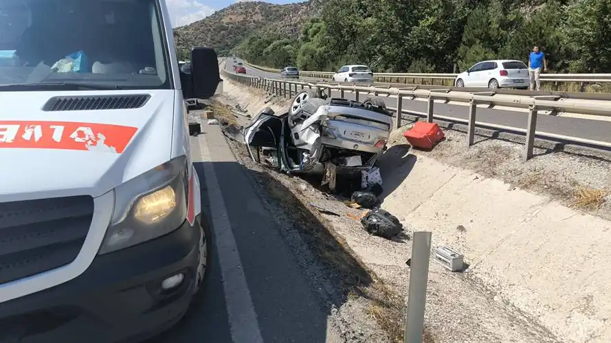 Kütahya’da zincirleme trafik kazası 6 yaralı