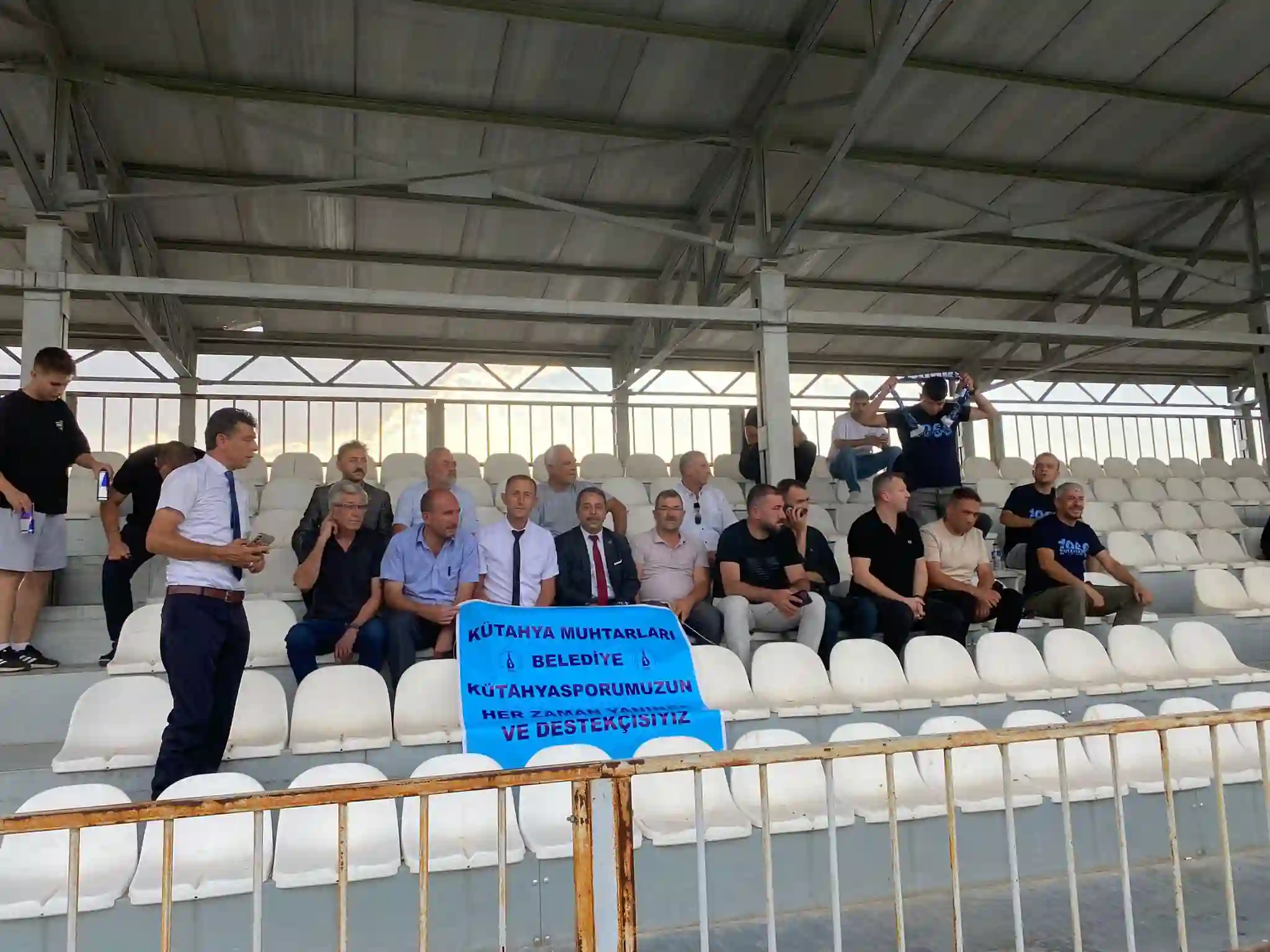 Muhtarlar, Belediye Kütahyaspor’u Afyon’da da unutmadı 