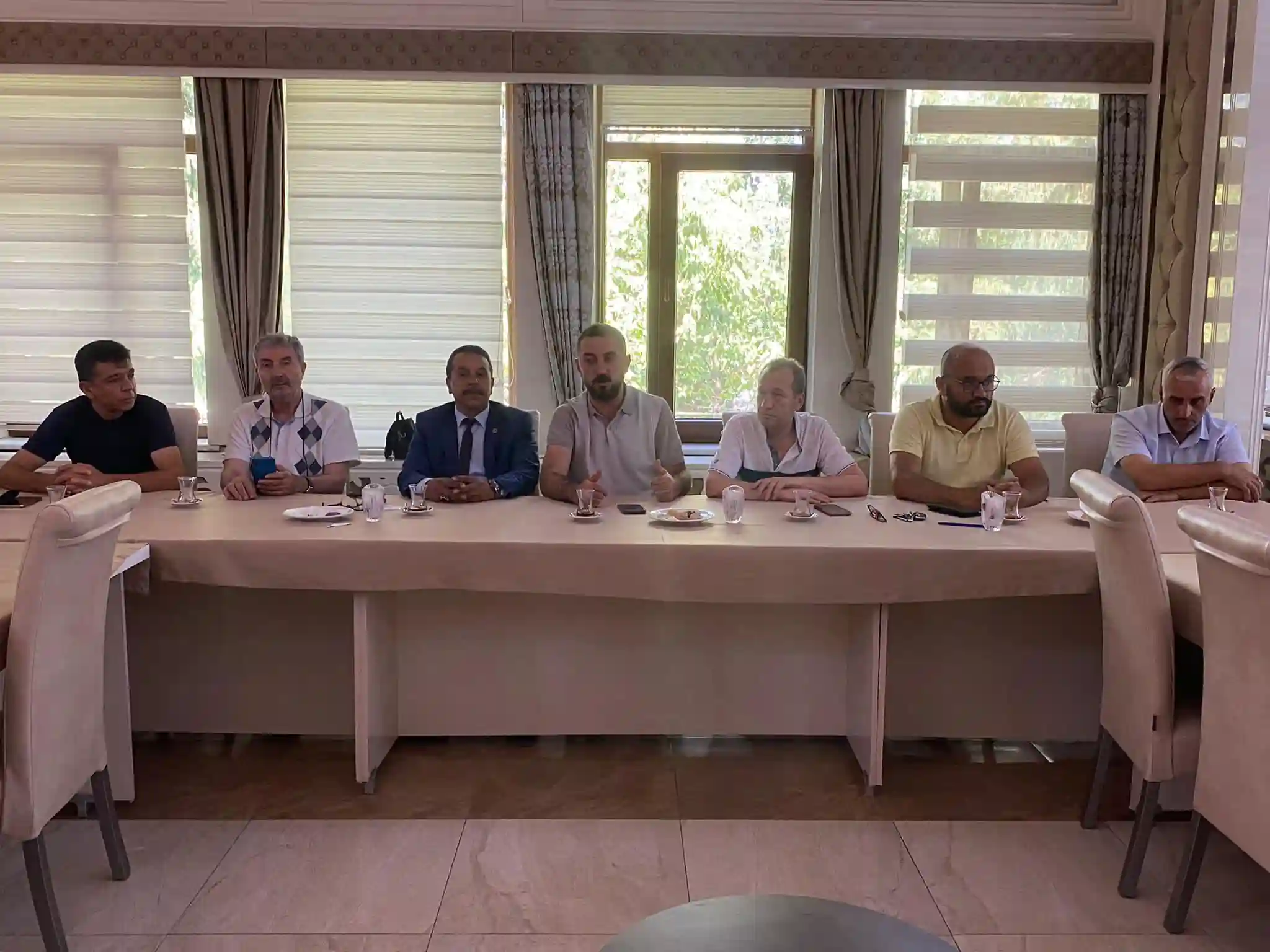 Muhtarlardan Belediye Kütahyaspor’a destek sözü