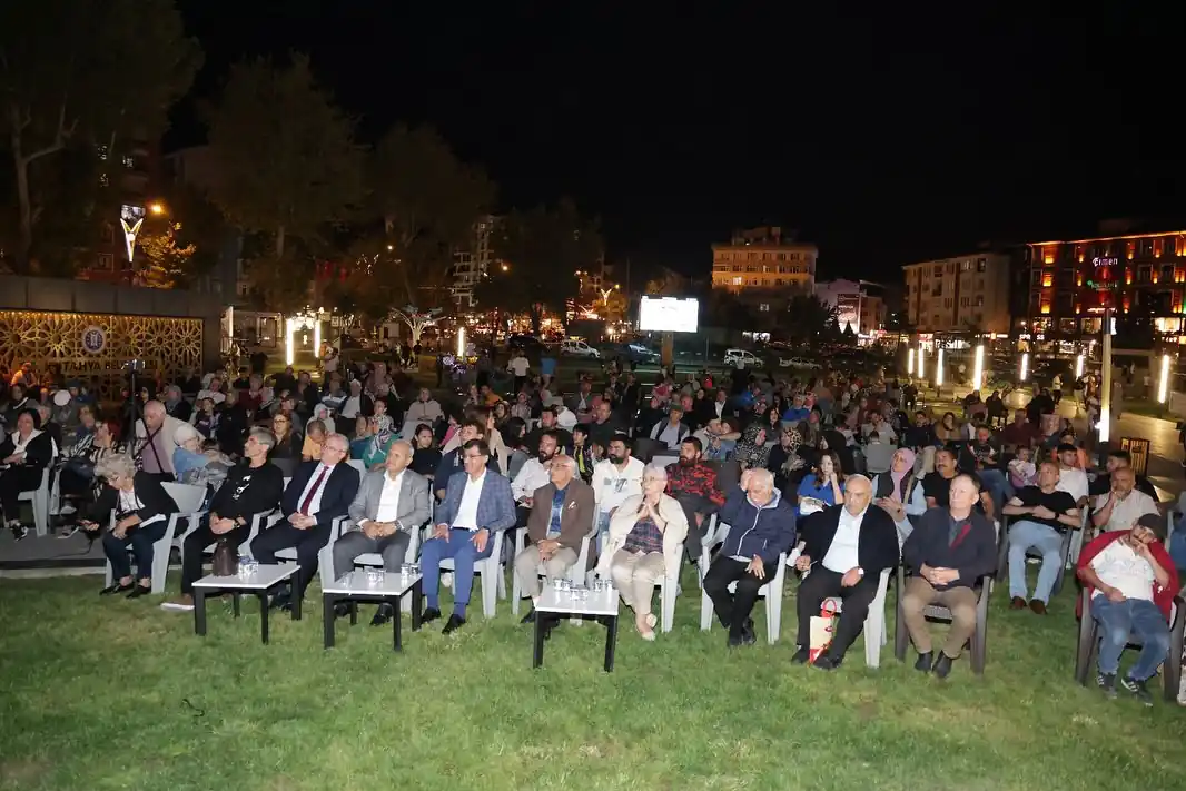 Kütahya’nın geleneksel gezeği türkülerle şenlendi 