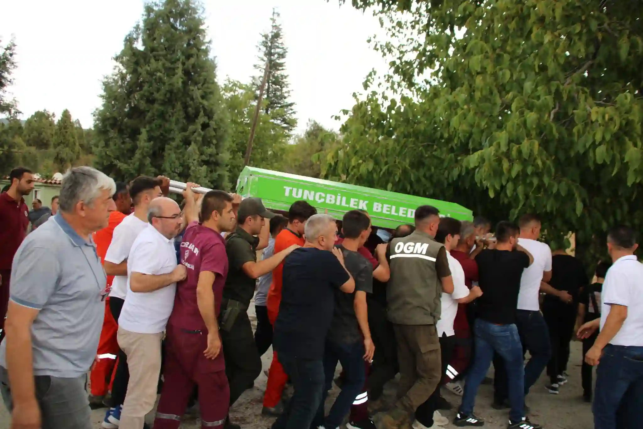 Kütahya’da trafik kazasında vefat eden genç toprağa verildi 