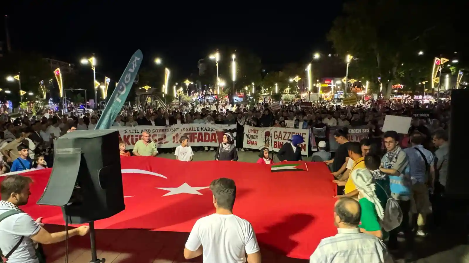 Kütahya'da Heniyye'nin suikasta uğraması protesto edildi 