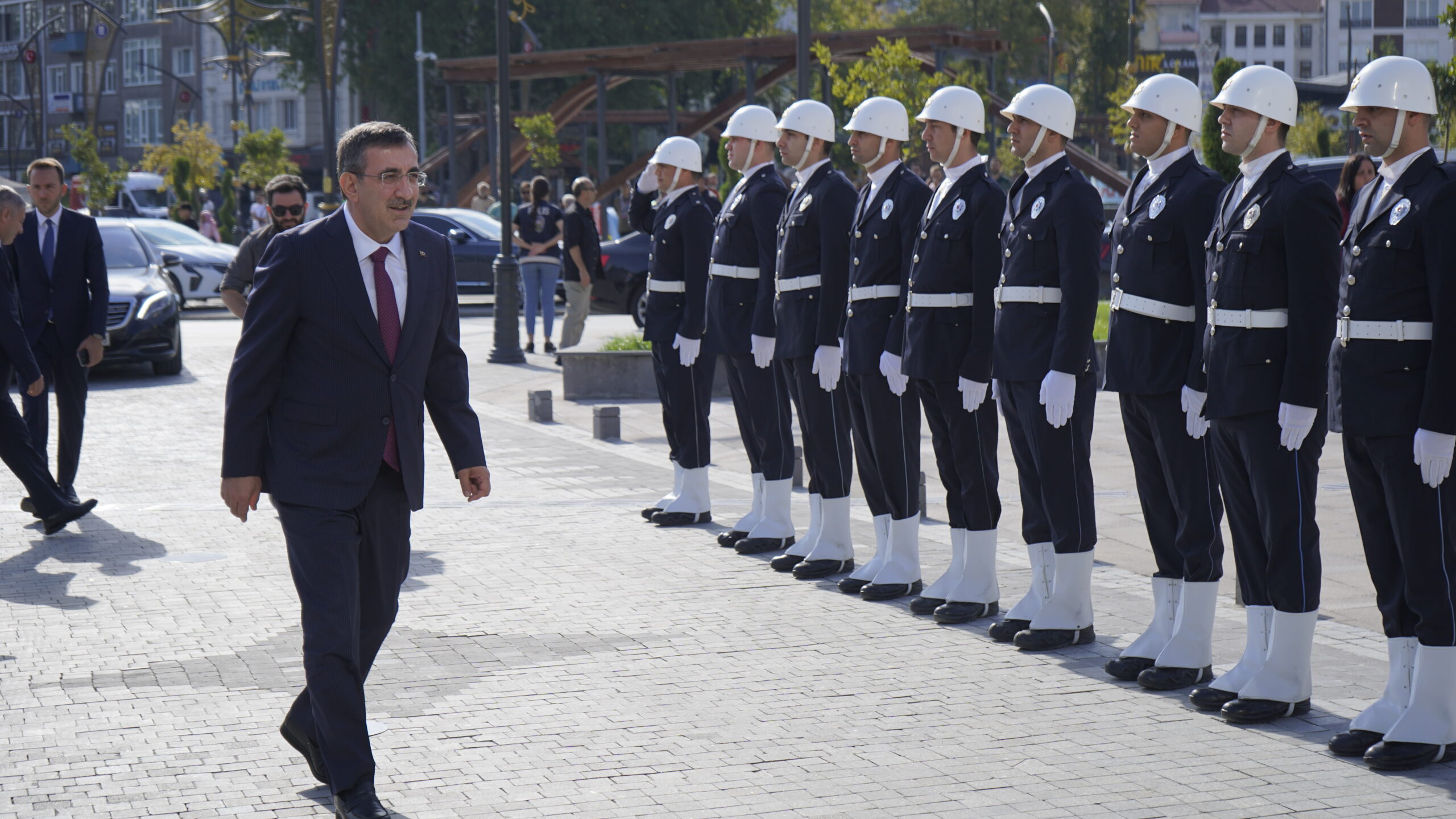 Cumhurbaşkanı Yardımcısı Yılmaz, Kütahya’da