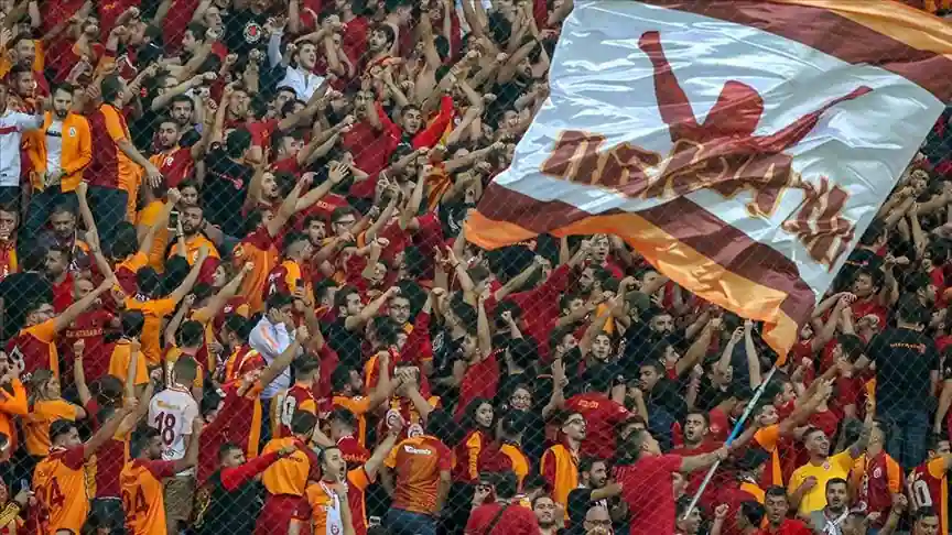 Galatasaray olağanüstü genel kurul iddiaları gündemde